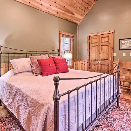 Creekside Berkeley Springs Cabin On 35 Acres! 외부 사진