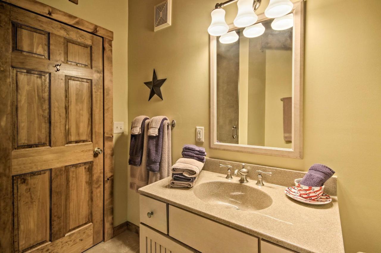 Creekside Berkeley Springs Cabin On 35 Acres! 외부 사진