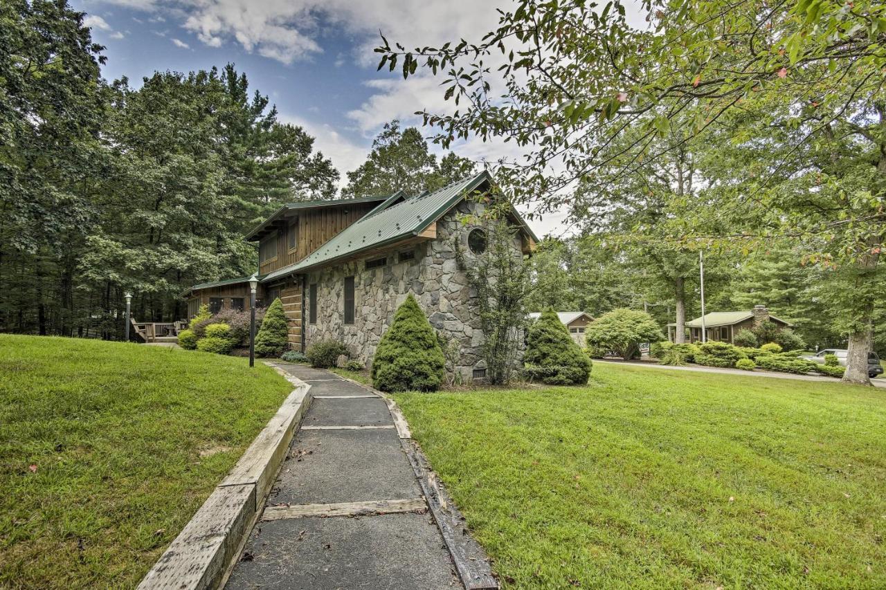 Creekside Berkeley Springs Cabin On 35 Acres! 외부 사진